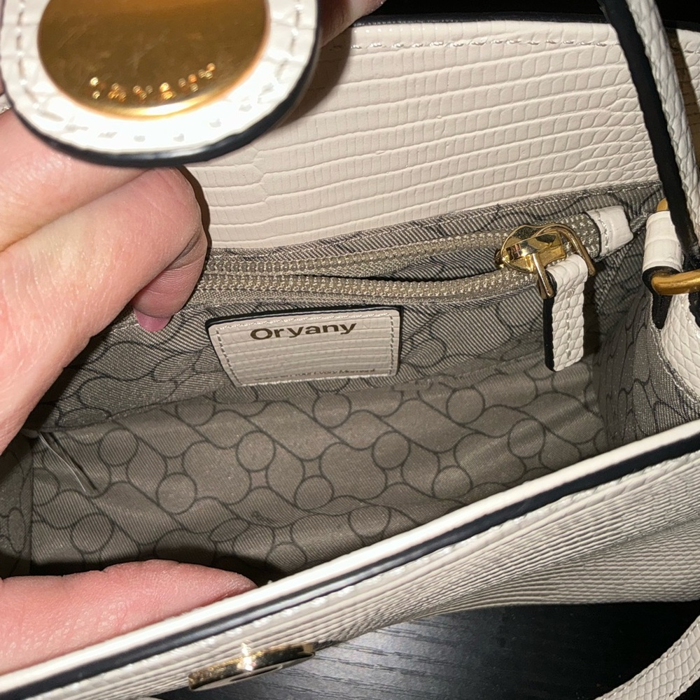 NWOT Oryany Ali Lizard-embossed Crossbody Bag In Vanilla Cream - Picture 4 of 7